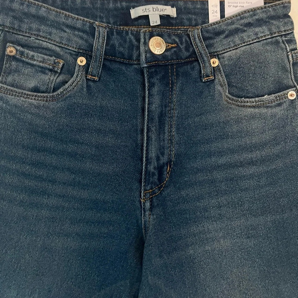 STS Blue Women’s Size 24 Brooke Kick Flare 10” Rise Raw Hem Jeans - Picture 2 of 5